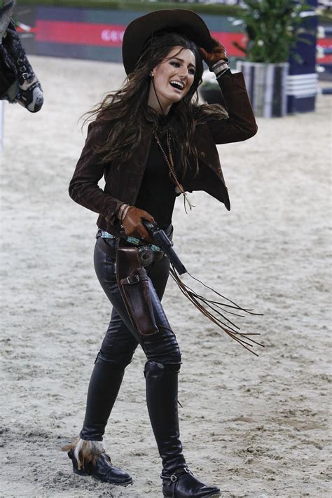 The daughter of musicians bruce springsteen and patti scialfa. JESSICA SPRINGSTEEN at Gucci Masters - HawtCelebs