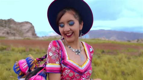 Salay Mi Linda Cholita Interpretado Por Ángel Youtube
