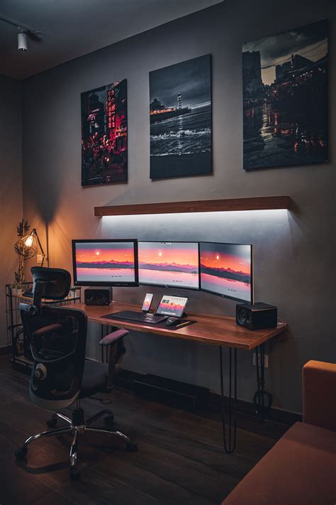 Minimal Editing Room Desk Setup Creative Wall Mounted Light Bar