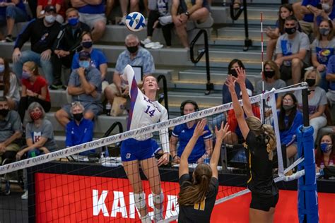 Talented Freshman Class Played Huge Role In Ku Volleyball Programs Return To Ncaa Tournament