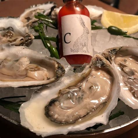 17 Best Oyster Bars In New Orleans Best Oysters Oyster Bar Oyster