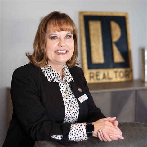 Teresa Smith Lubbock Tx Real Estate Associate Remax Lubbock