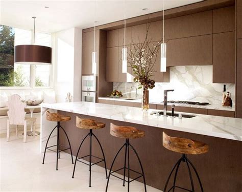 10 Amazing Designs Of Brown Kitchens With Earthy Tones For Your Home