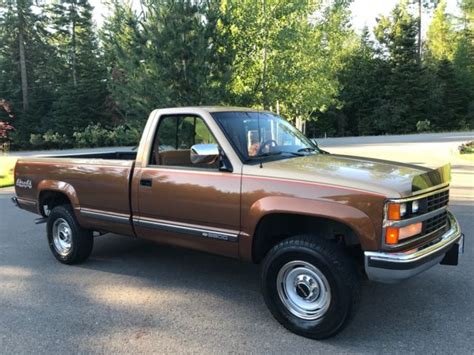 Vehicles based on us platforms are the avalanche, the suburban, the equinox, the tahoe, the cheyenne (which is similar to the silverado), the aveo, the hhr, the traverse, the malibu, the camaro and the corvette. 1989 Chevy K2500 Silverado 4x4 One Owner 24k Actual ...