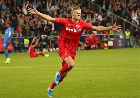 Since erling started playing for borussia dortmund at the beginning of 2020, he's done just one thing and that is score goals. Liverpool interested in RB Salzburg's Erling Haaland