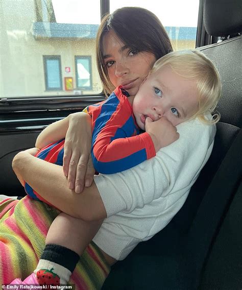Emily Ratajkowski Goes Make Up Free As She Pushes Her One Year Old Son