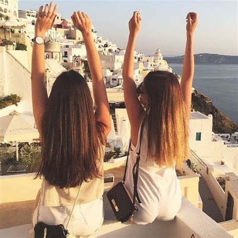 Why You Should Travel With Your Best Friend Popsugar