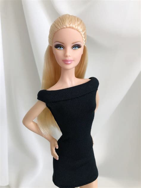 Barbie Basics Model No 1 Collection 001 Mode Barbie Flickr