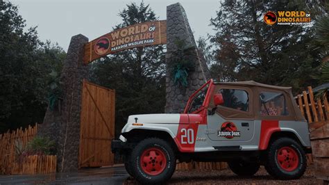 Jurassic Park Jeep Visits World Of Dinosaurs Paradise Wildlife Park