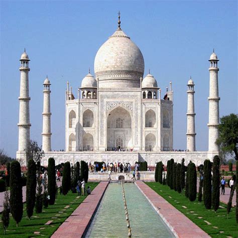 7 Most Famous Historical Places In India You Just Cannot Miss In 2020