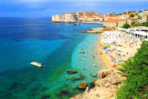 Dubrovačka kartica je ključ koji otvara vrata najznačajnijim znamenitostima grada dubrovnika i cavtata omogućavajući vlasniku kartice brojne popuste i uštede u novcu kroz razne. A Guide to Dubrovnik's Beaches | CruiseDeals.co.uk