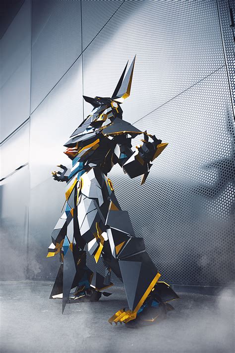 Cosplayer Spent 1000 Hours Creating This Highly Detailed Anubis Costume