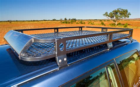 4x4 Buying Guide Selecting The Right Roof Racks
