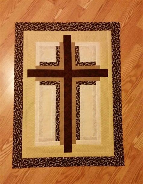 Free printable cross coloring pages these cross coloring pages could serve many purposes. Log cabin cross | quilt runners and mug rugs | Pinterest ...