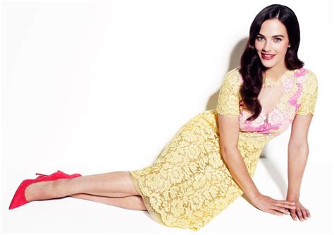 Jessica Brown Findlay On What Attracted Her To Downton Abbey S Sybil Dress Jessica Brown