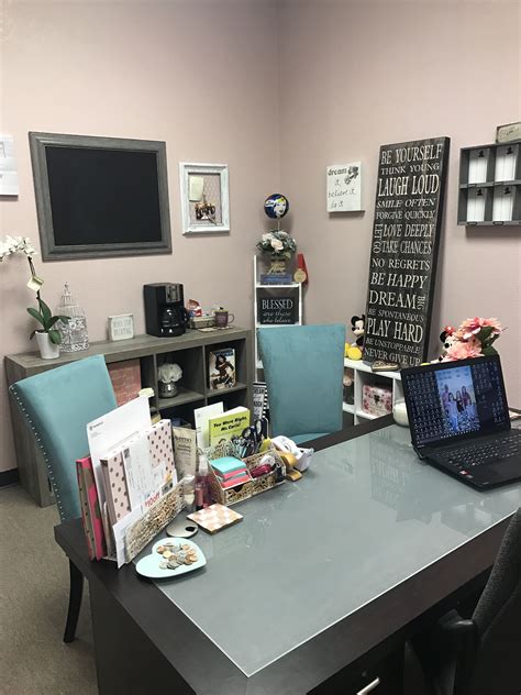 How To Decorate A School Counselor Office Leadersrooms