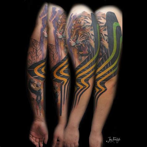 Tiger Themed Freehand Sleeve