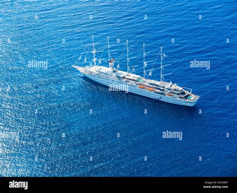 English Sailing Ship High Resolution Stock Photography And Images Alamy