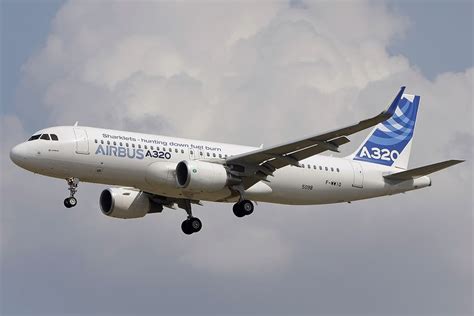 Airbus A320 200 Price Specs Photo Gallery History Aero Corner