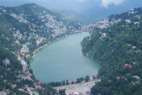 Thousands Of Tourists Restricted From Entering Uttarakhands Nainital