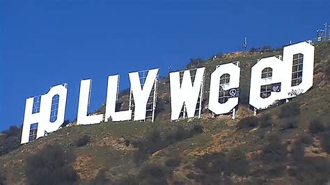Hooray For Hollyweed An Iconic Sign Is Altered The New York Times