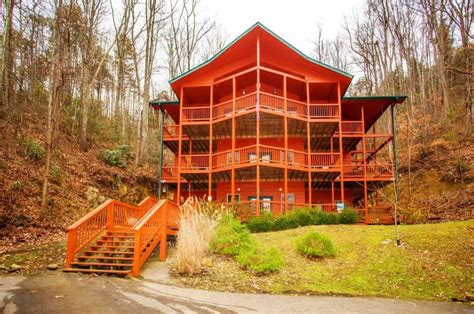 Gatlinburg one bedroom cabins and pigeon forge one bedroom cabins offer the serenity of the great smoky mountains national park with the most amazing views right from the cabin. 5 Benefits of Staying in Our 4 Bedroom Cabins in Gatlinburg TN