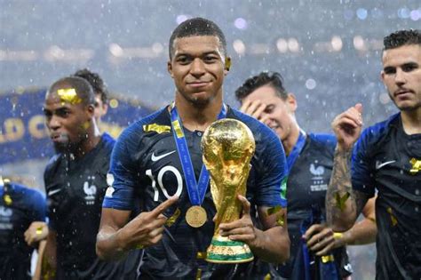19 year old kylian mbappe shines as france win world cup onlinebelike