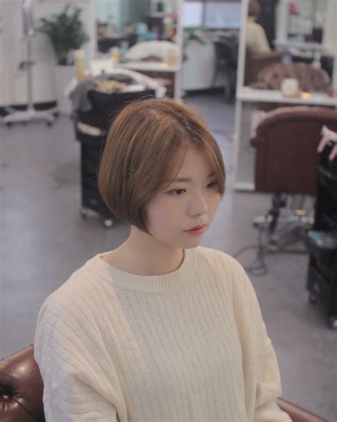 Check spelling or type a new query. VOLUMINOUS SHORT BOB - Kpop Korean Hair and Style