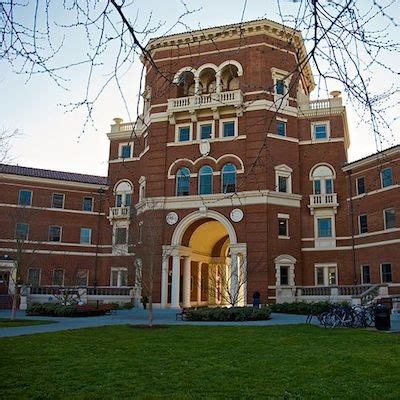 Colleges and universities based on factors that vary depending on the ranking. GoLocalPDX | 10 Oregon Colleges With The Most Reported Crime