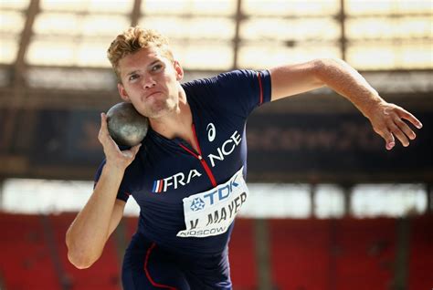 Kevin mayer 9126pts wr's full decathlon, talence 2018 (link to each event below)athletics videos. SR: France: Decathlon's Kevin Mayer