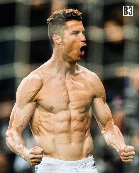 Ronaldo ist für seinen durchtrainierten körper bekannt. Pin on Cristiano Ronaldo