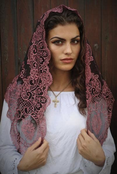 large spanish mantilla veils di clara chapel veil sicilian women scarf hairstyles