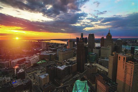 Sunrise Above Downtown Detroit Photograph By Jay Smith Pixels