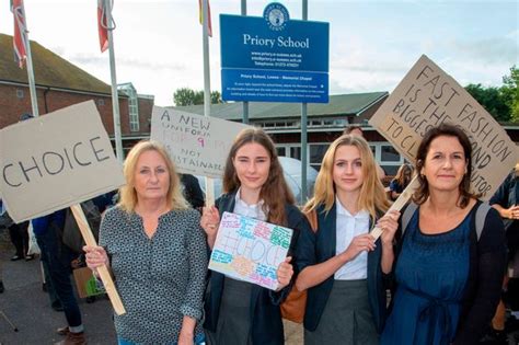 Pupils Sent Home From School In Protest Against Gender Neutral Uniform Mirror Online