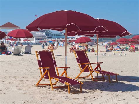 Frankford Umbrellas Wooden Beach Chairs Lounge Set Fc101set2