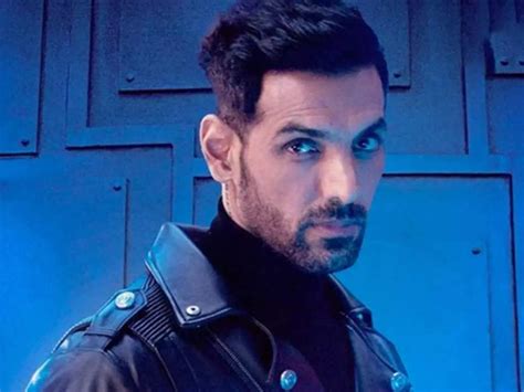 Update More Than 142 John Abraham Hairstyle Back Super Hot Poppy
