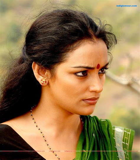Swetha Menon Actress Hd Photos Images Pics And Stills Indiglamour Com