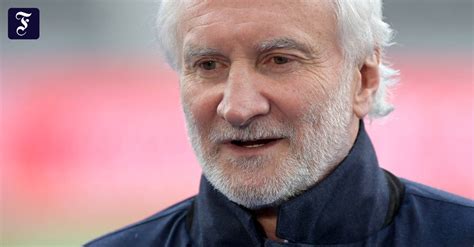 Rudi Völler hört 2022 bei Bayer Leverkusen auf