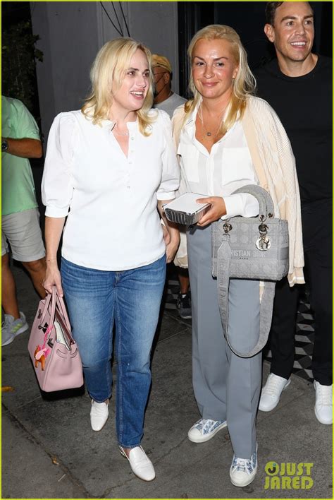 Rebel Wilson And Ramona Agruma Hold Hands For Date Night At Craigs Photo 4806254 Pictures