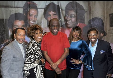Janet Dubois Reunited With Good Times Cast Mates Shortly Before Her