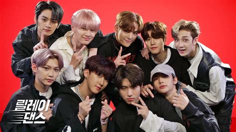 Seuteurei kijeu), shortened as skz, is a south korean boy group formed by jyp entertainment through the 2017 reality show of the same name. Stray Kids - Double Knot Romanized Lyrics | WaoFam | WaoFam