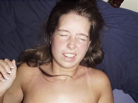 Pictures Showing For Amateur Girlfriend Facial Mypornarchive Net