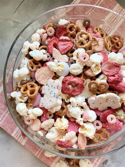 Valentine Snack Mix Katies Cucina