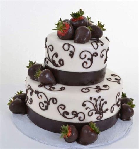 Strawberries And Chocolate Wedding Cake Strawberry Wedding Cakes