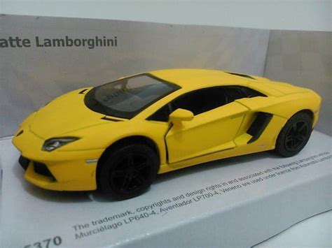 Jual Lamborghini Aventador Kuning Dolf Miniatur Mobil Kinsmart Di