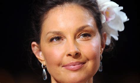 Ashley Judd Hatred Of Women Spurred Puffy Faced Criticism Nbc Los