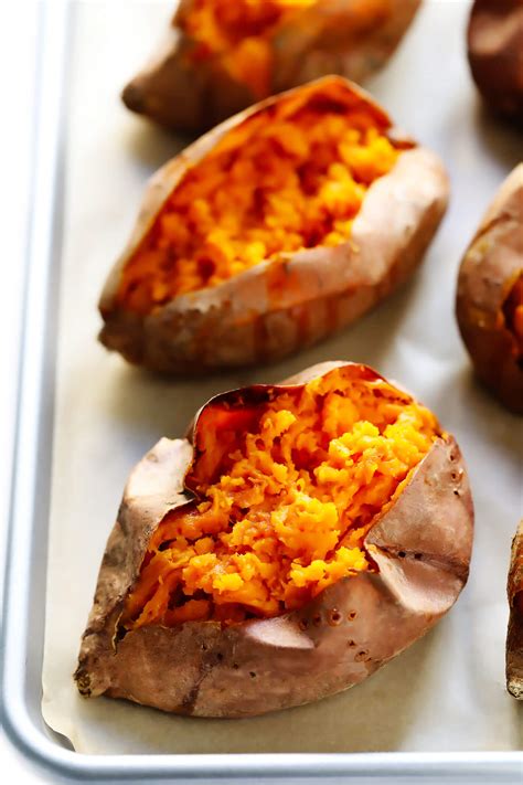 Bake 2 potatoes in aluminum foil for 20 minutes at 425 °f. The BEST Baked Sweet Potatoes! | Gimme Some Oven