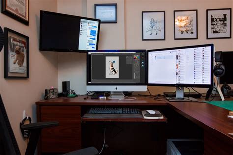 5 in your drawing, the house looks as if/looks like. The Office, Mac and iPhone Setup of Cartoonist Aaron Riddle