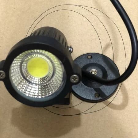 Karena ada banyak pilihan lampu yang dihadirkan, maka beraneka rentang harga lampu led pun sudah tersedia. Jual lampu taman tancap led 5 watt lampu sorot - Jakarta ...