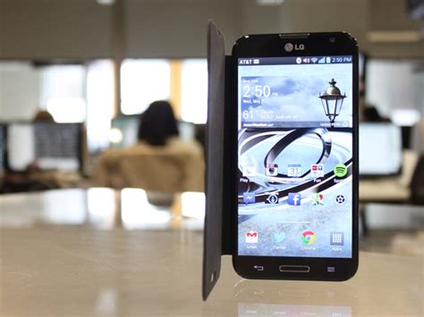 Review Lg Made The Best Giant Screen Android Phone You Can Buy
